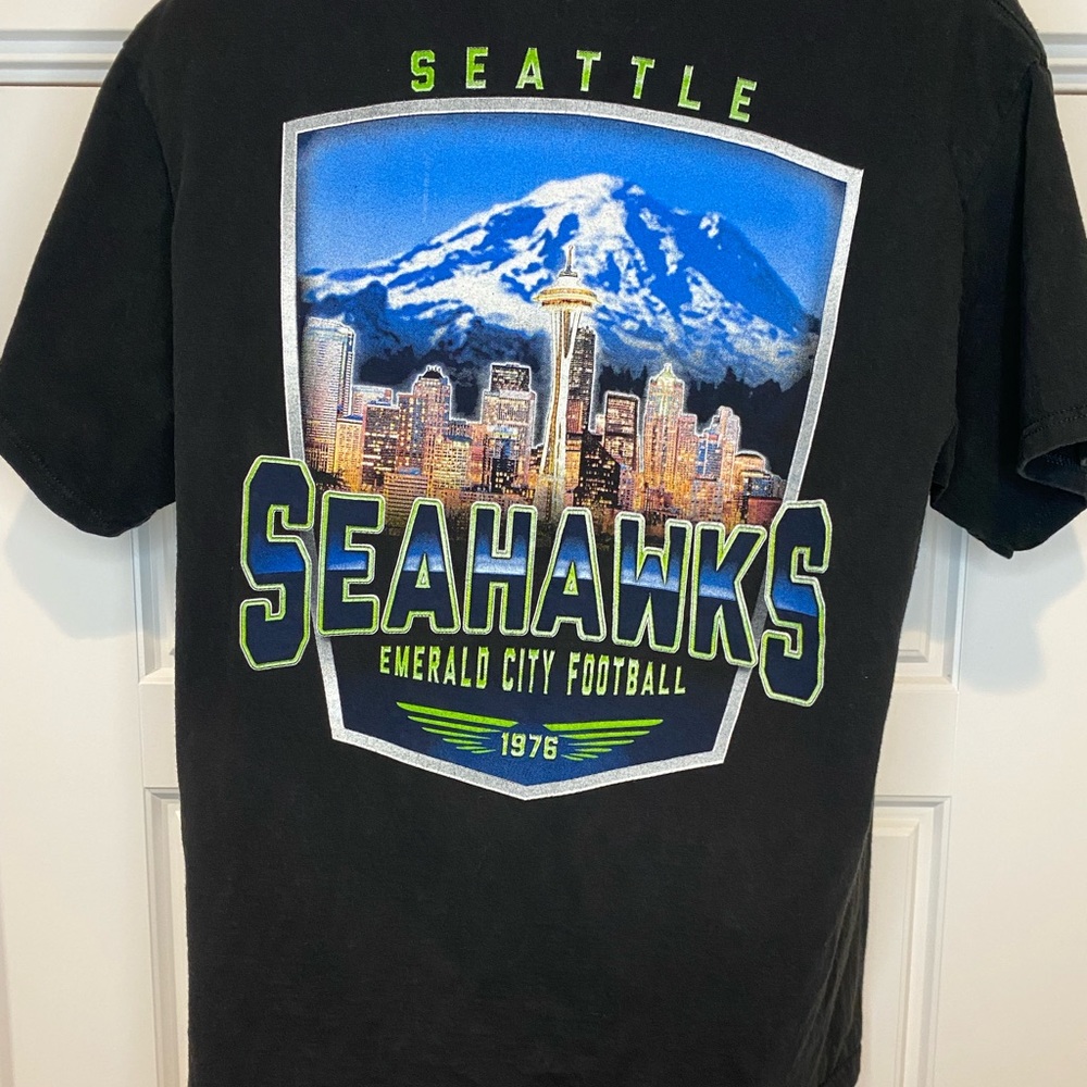 NFL Apparel Seattle Seahawks Mens XL Shirt - Black
